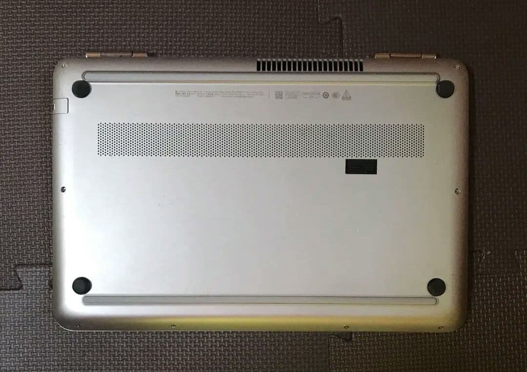 バッテリー新品！　HP14インチノート Core i5 SSD 240GB