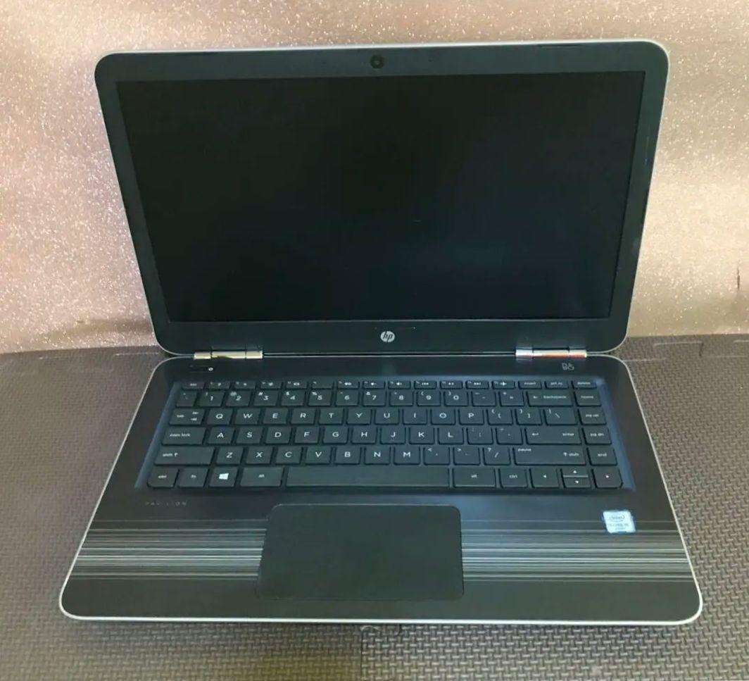 バッテリー新品！　HP14インチノート Core i5 SSD 240GB