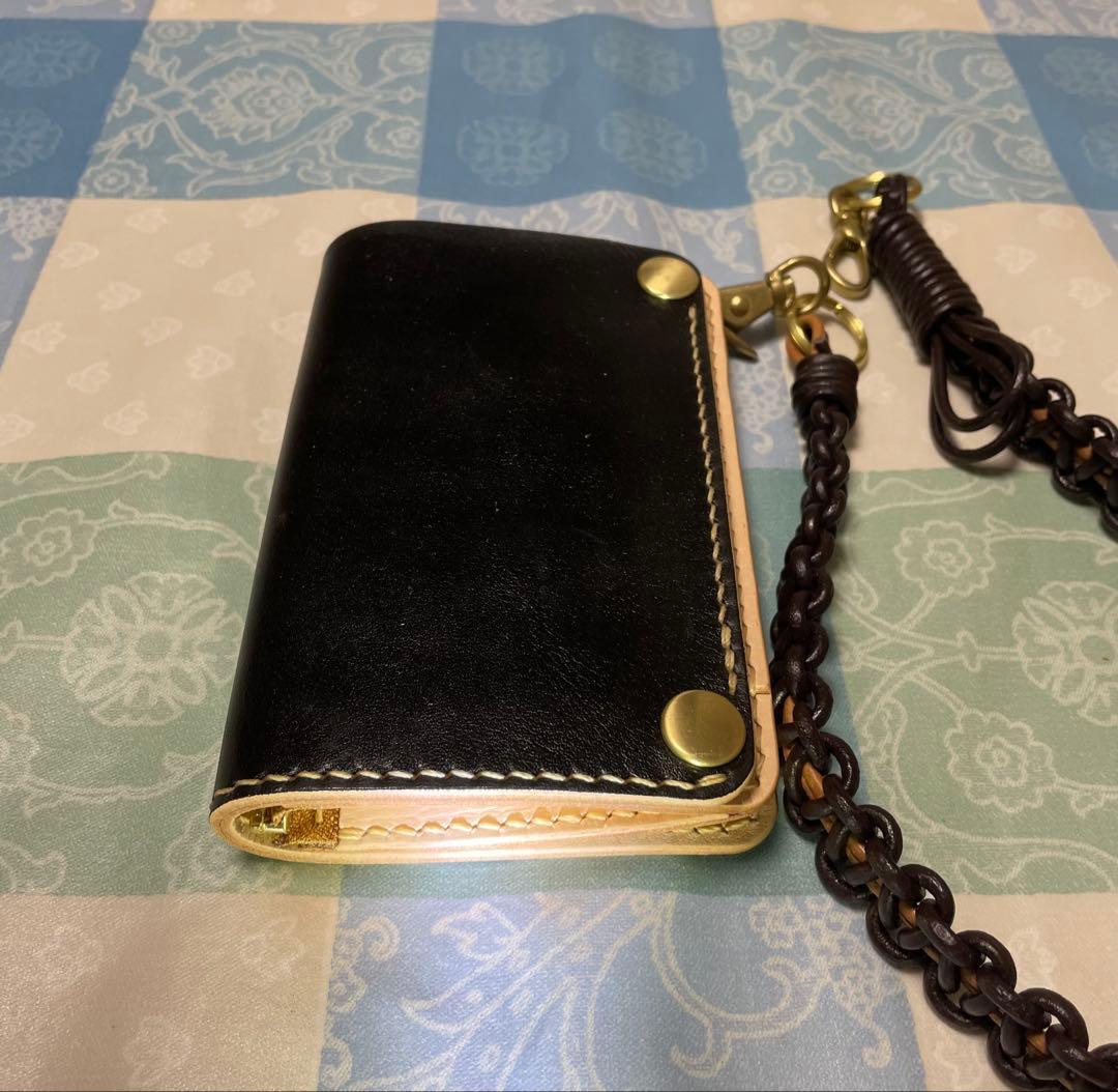 トラッカーウォレット　ミドルサイズ　お札楽々　黒ナチュラル　ウォレットロープ