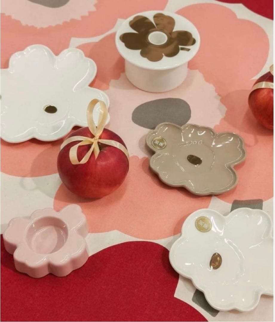 新品同様★2枚セット★marimekko★マリメッコ★ウニッコ★60thプレート