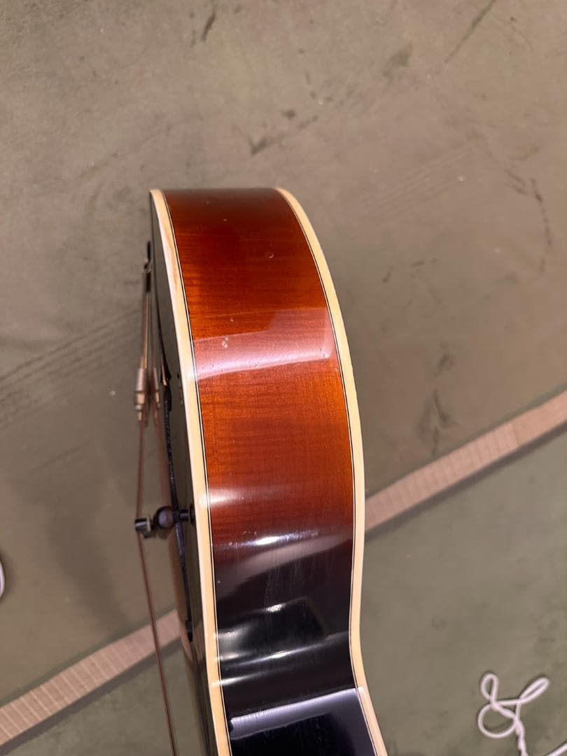 LOAR LH-700 Vintage Sunburst ピックギター　音確認済