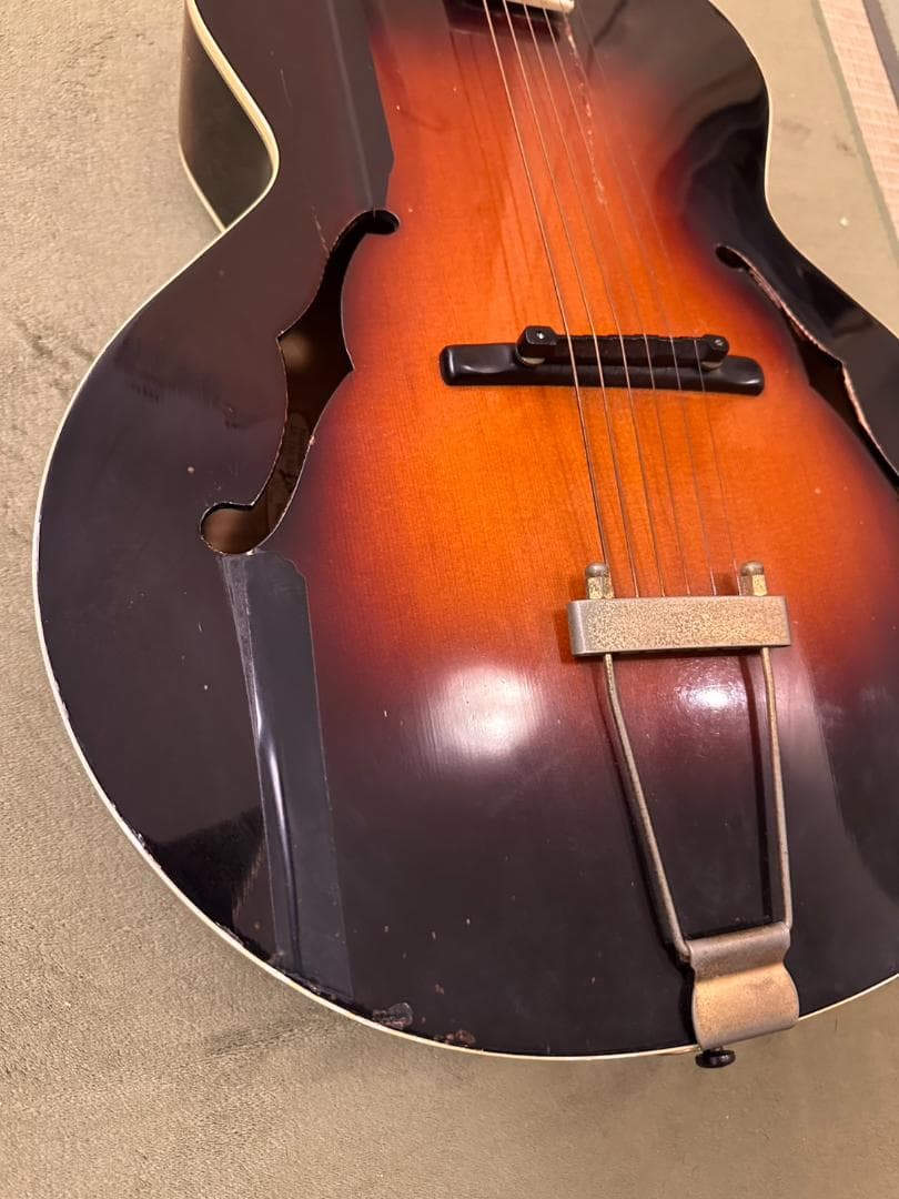 LOAR LH-700 Vintage Sunburst ピックギター　音確認済