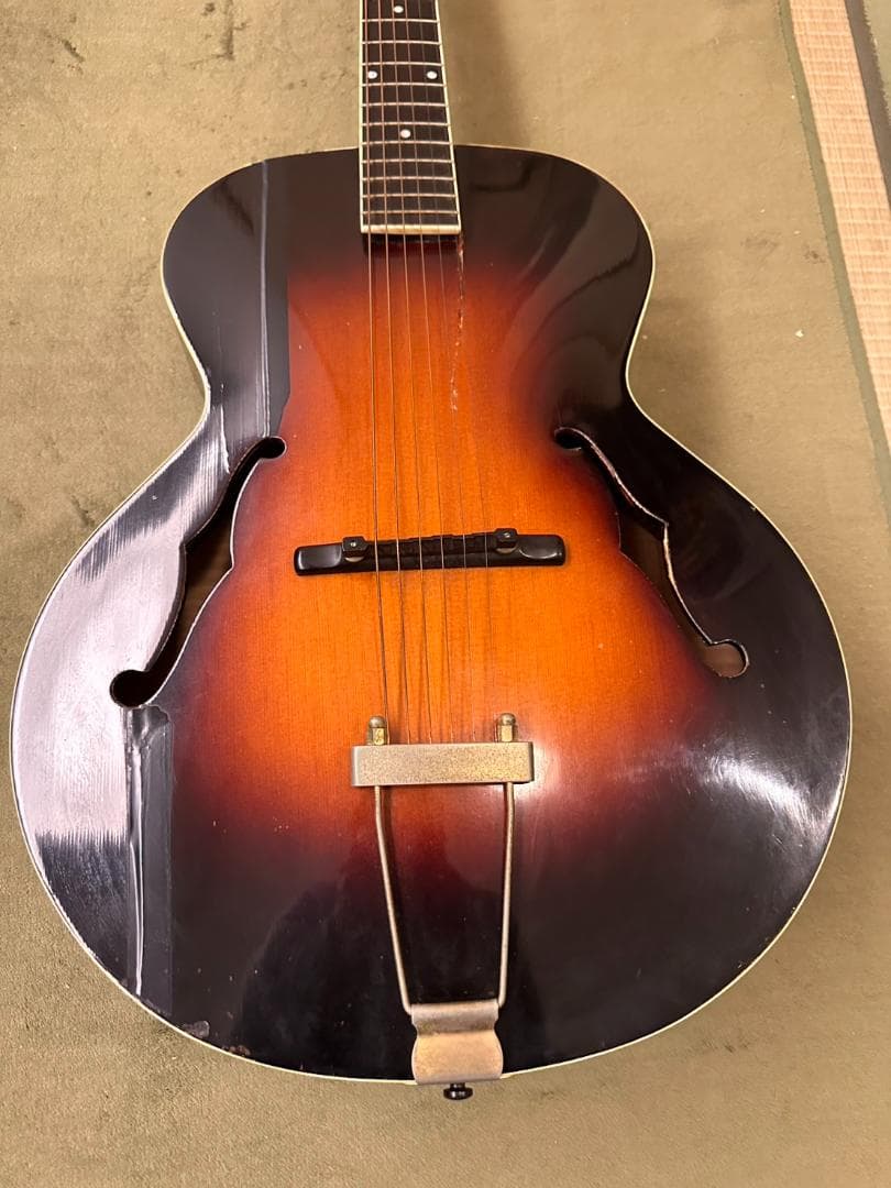 LOAR LH-700 Vintage Sunburst ピックギター　音確認済