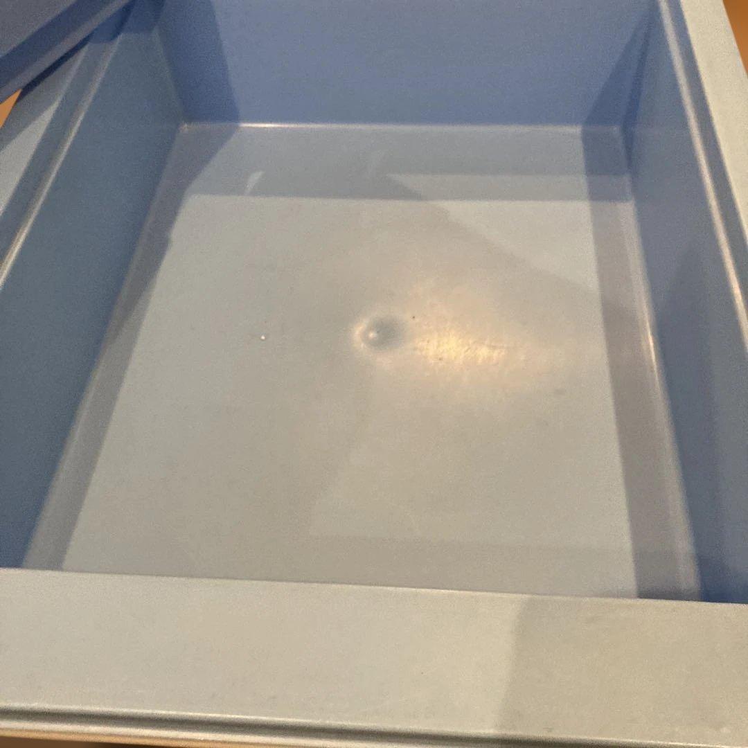 フードコンテナ　保存容器 蓋付き　寿司シャリ　保温庫