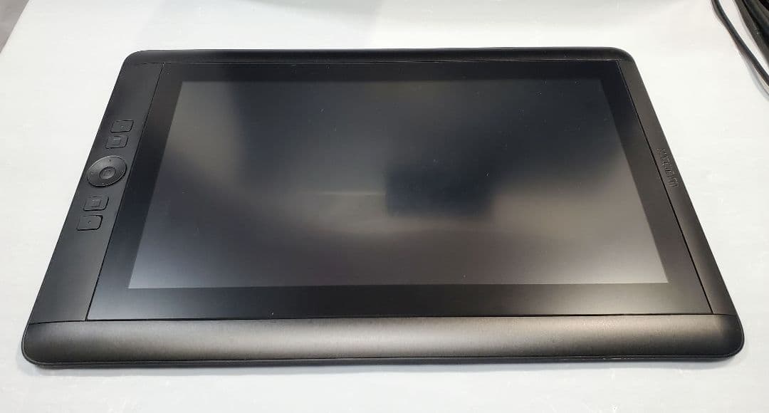 ワコム液タブ 13.3フルHD液晶 Cintiq13HD DTK-1301/K0