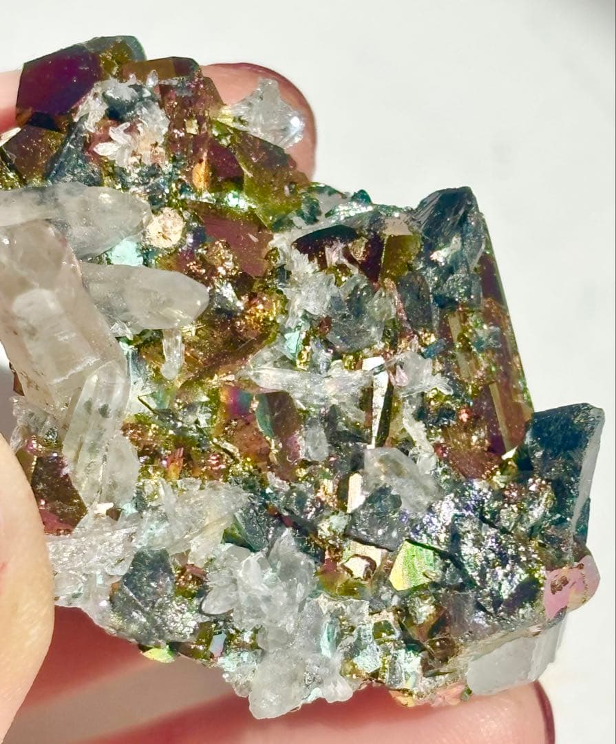 《レインボー結晶》チャルコパイライト水晶共生標本