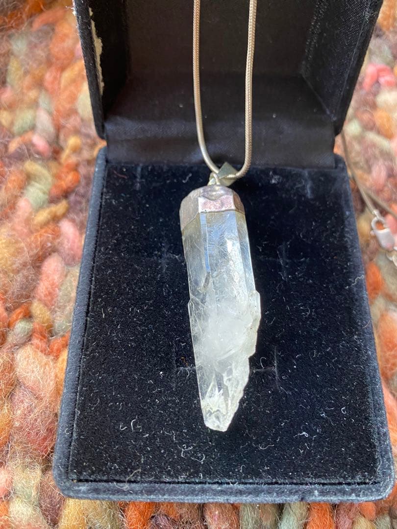 ◎クリスタルネックレス◎ イギリス製