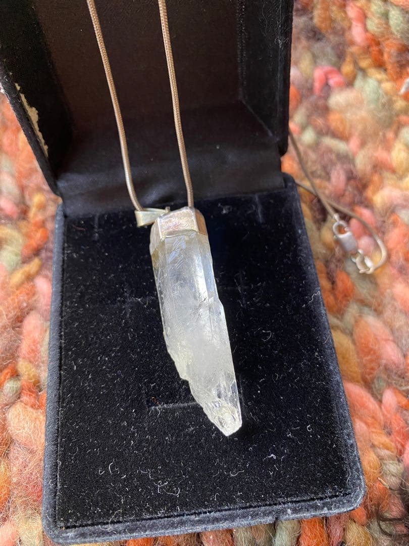 ◎クリスタルネックレス◎ イギリス製