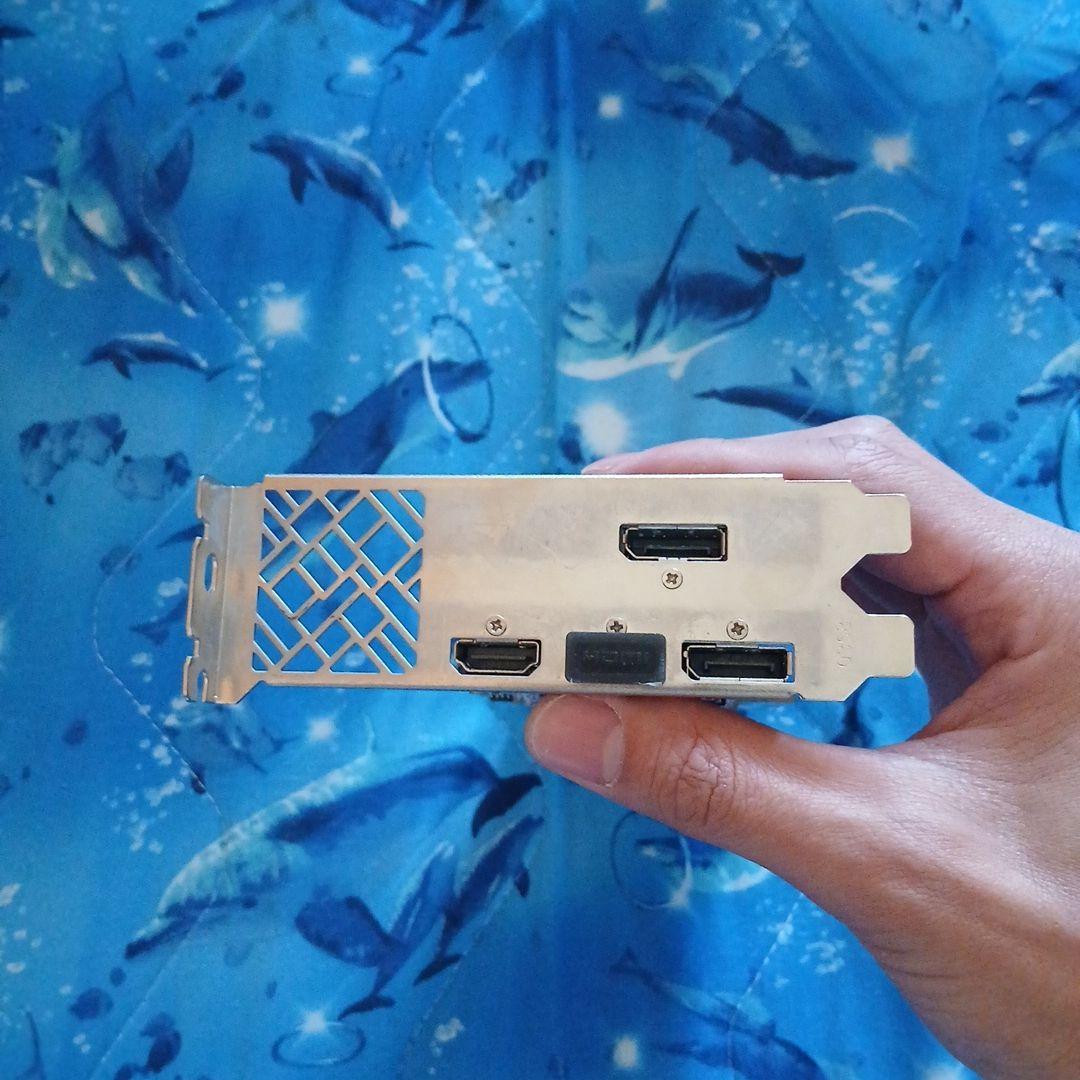 CALIVARO デュアルファン グラフィックボード