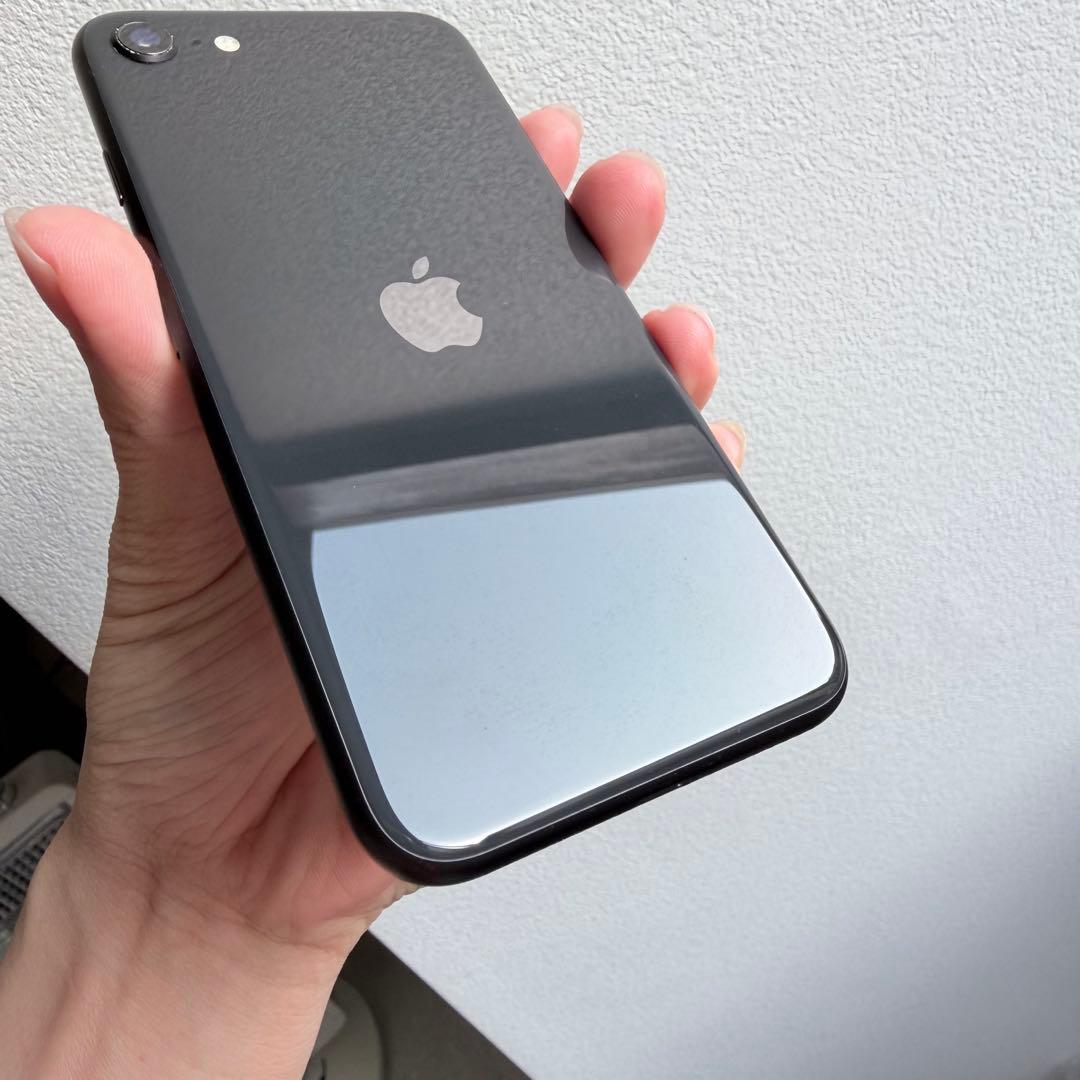 iPhone SE 第2世代 純正バッテリー 87%