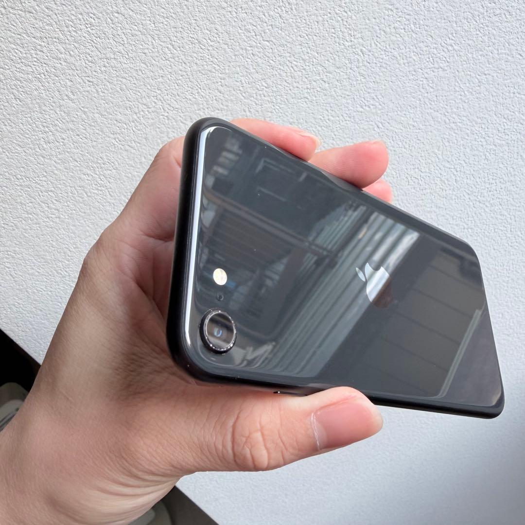 iPhone SE 第2世代 純正バッテリー 87%