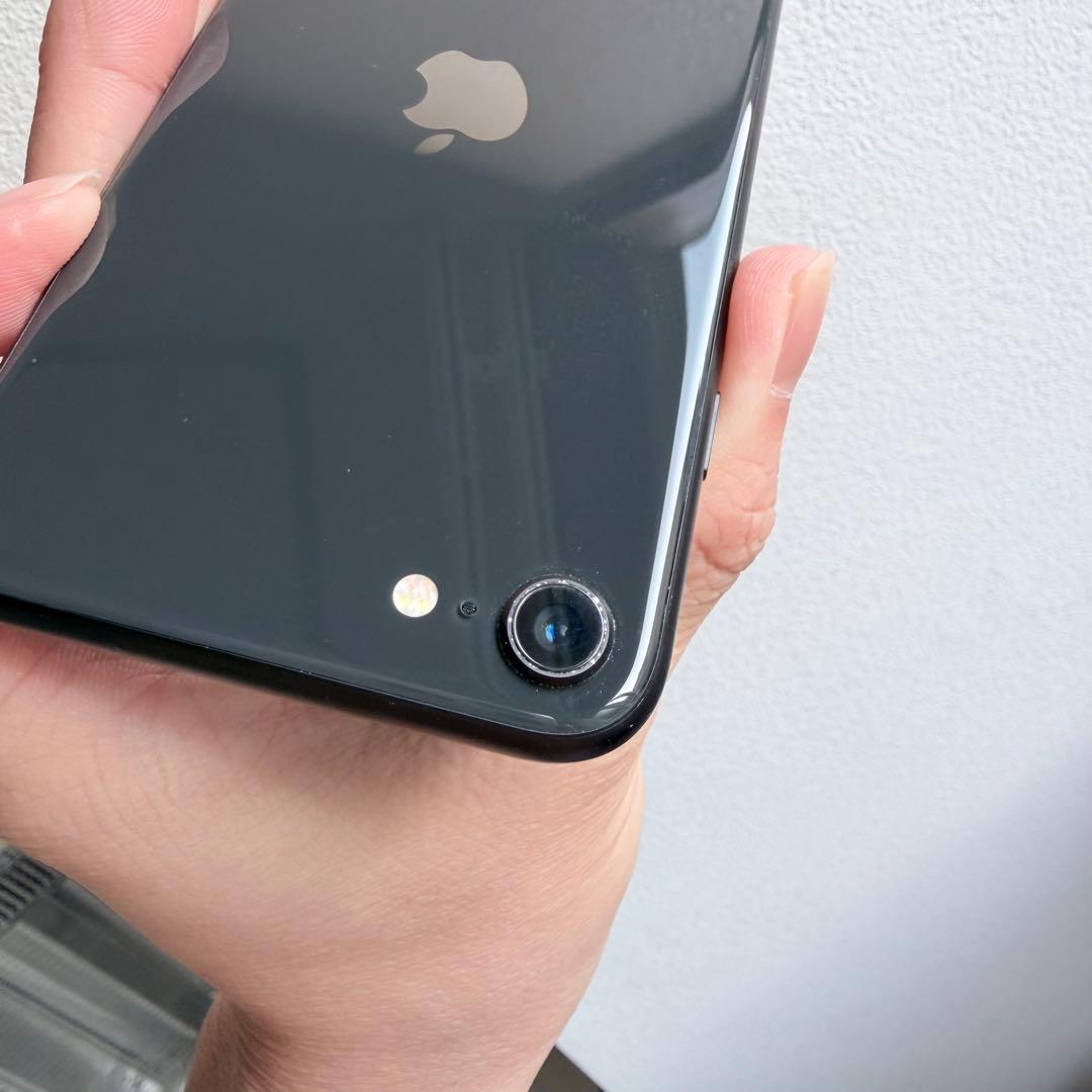 iPhone SE 第2世代 純正バッテリー 87%