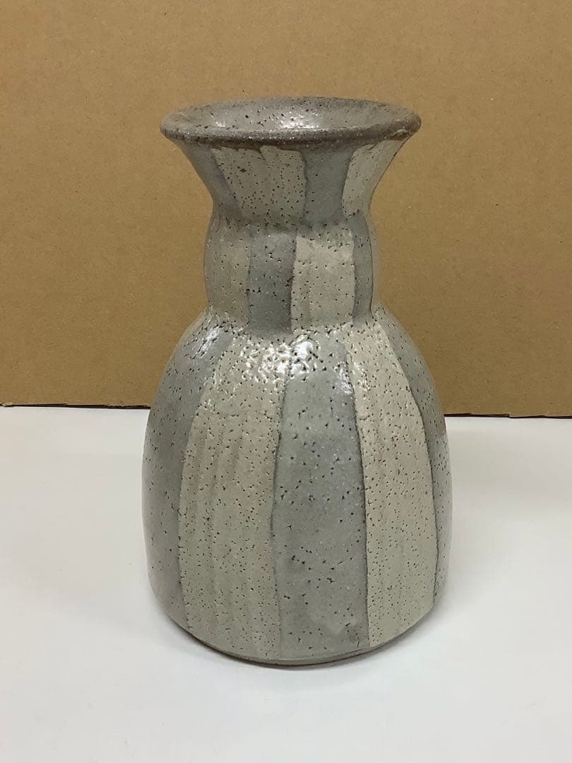 濱田友緒 地釉縞花瓶　木箱付き
