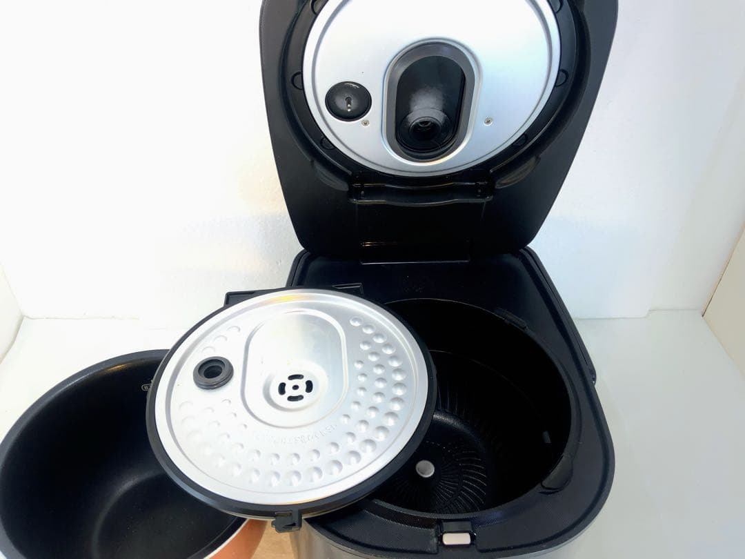 アイリスオーヤマ　IHジャー炊飯器 5.5合 RC-IE50-B