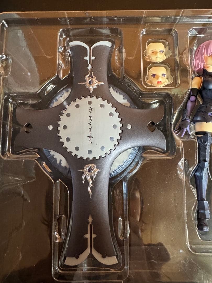 figma 321 シールダー/マシュ•キリエライト フィギュア