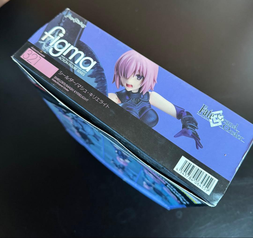 figma 321 シールダー/マシュ•キリエライト フィギュア