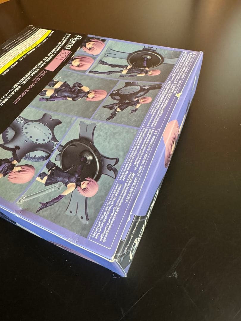 figma 321 シールダー/マシュ•キリエライト フィギュア