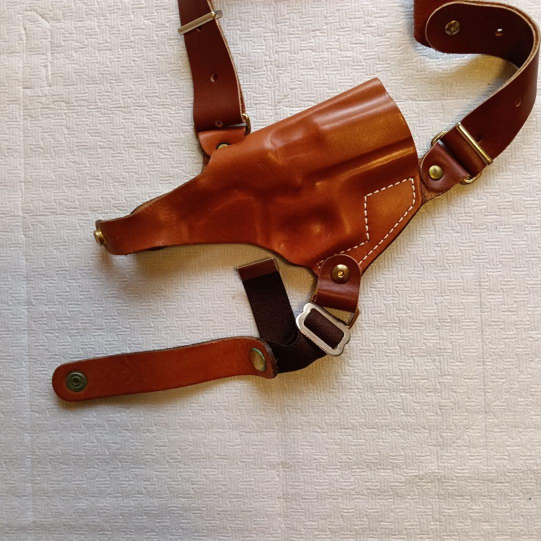 MGC レザー製ショルダーホルスター(茶)