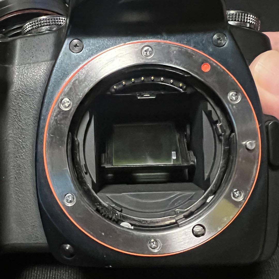 SONY デジタル一眼レフカメラ　α100 ダブルズーム付き　10.2M