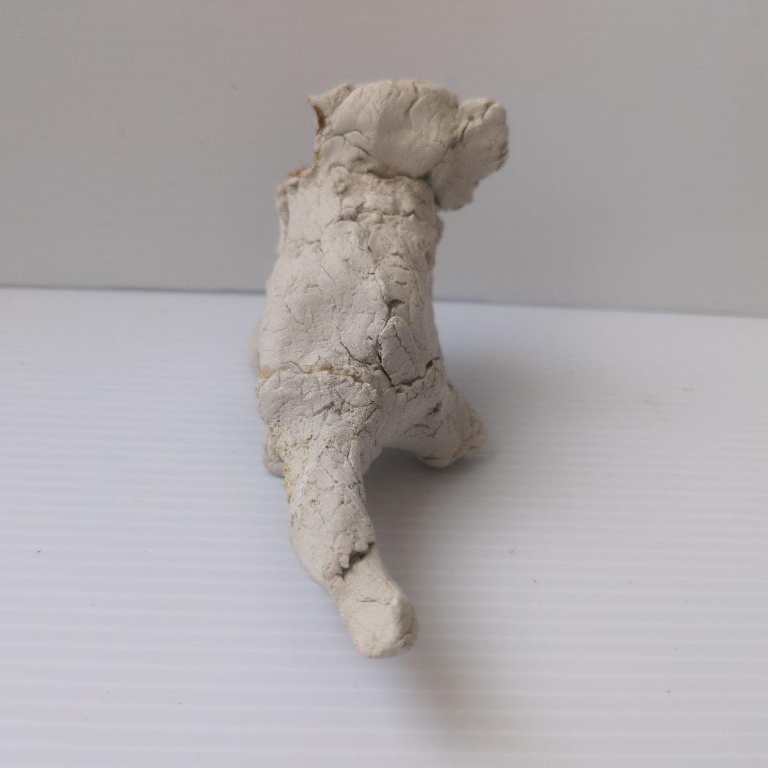 トリケラトプスの紙粘土像