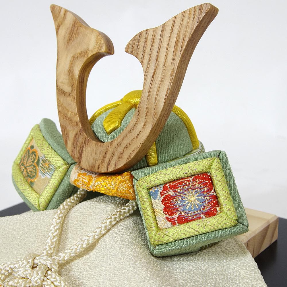 定価5.2万 江戸木目込人形／兜飾り　木村 綾