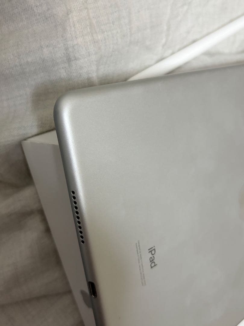iPad air 第3世代 64gb