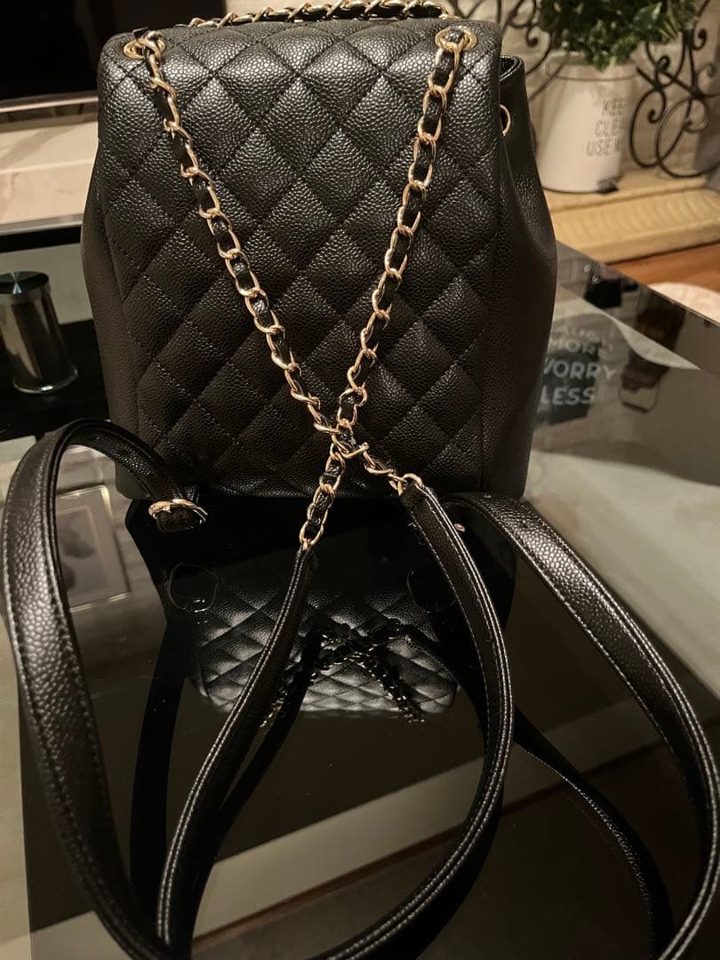 CHANEL ノベルティマトラッセバックパック カーフスキンゴールド金具