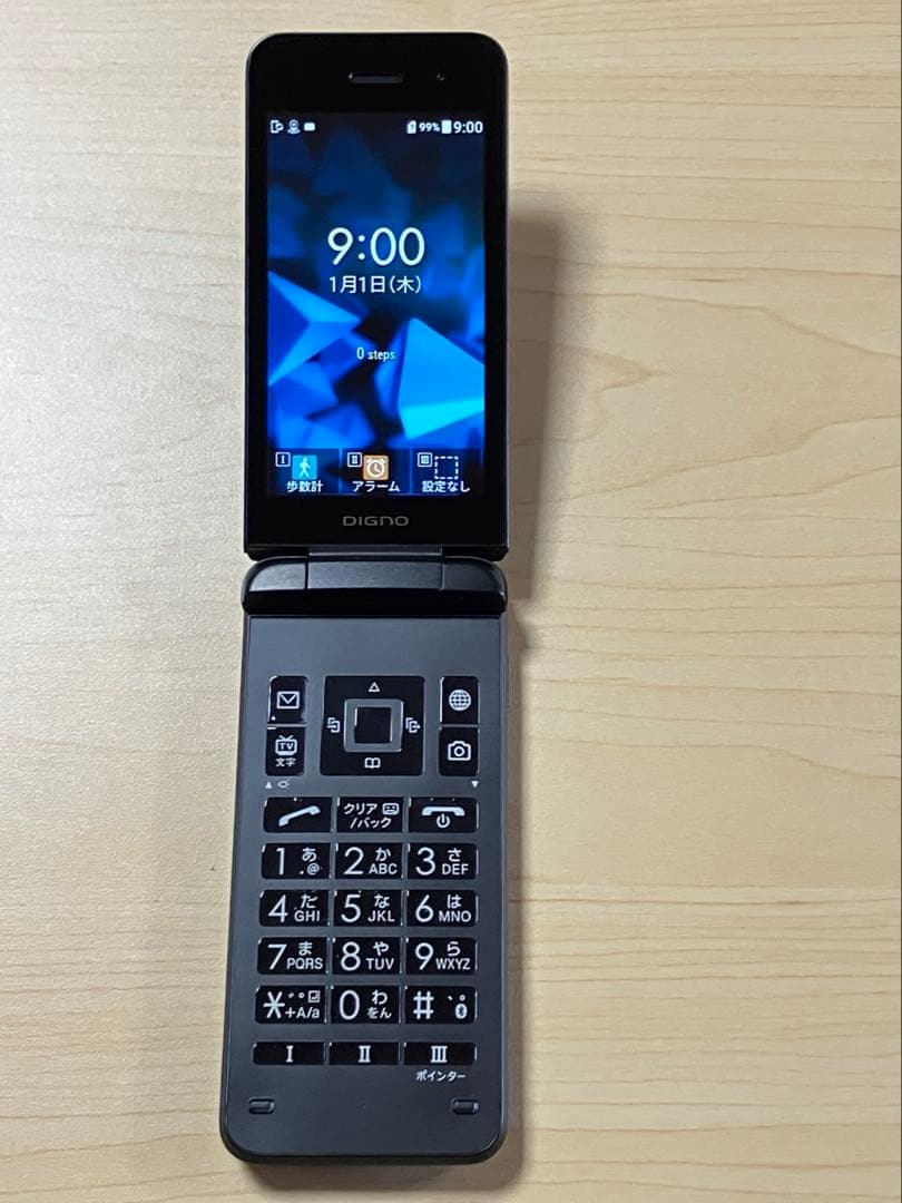 美品⭐︎ DIGNO ケータイ3 NP902KC ソフトバンク SIMフリー U5