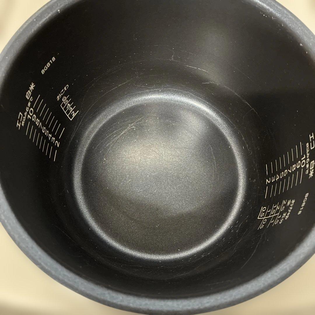 マイコン炊飯ジャーJBH-B180 ふっくらおいしいごはんが炊ける「黒遠赤厚釜」