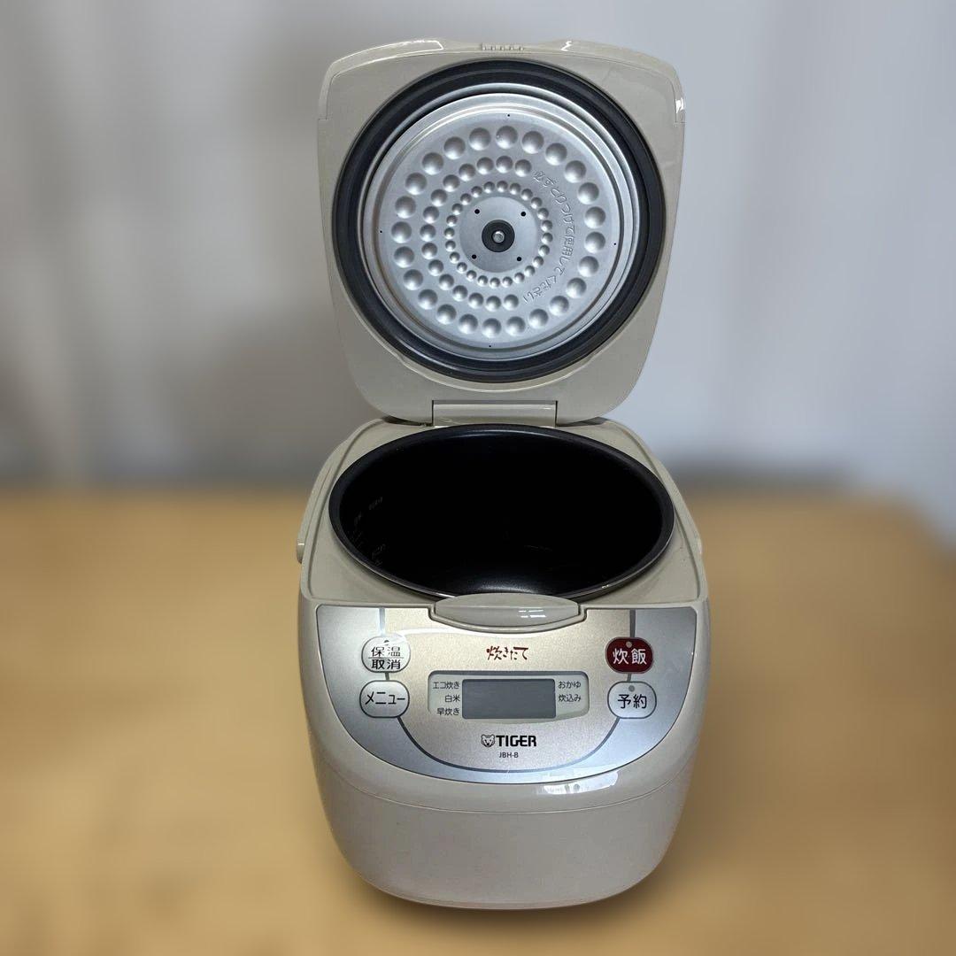 マイコン炊飯ジャーJBH-B180 ふっくらおいしいごはんが炊ける「黒遠赤厚釜」