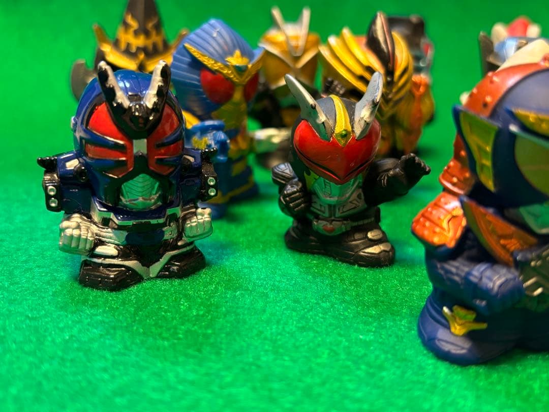 ！【お値下げ中】！計57体!!仮面ライダー ミニチュア指はめフィギュアセット