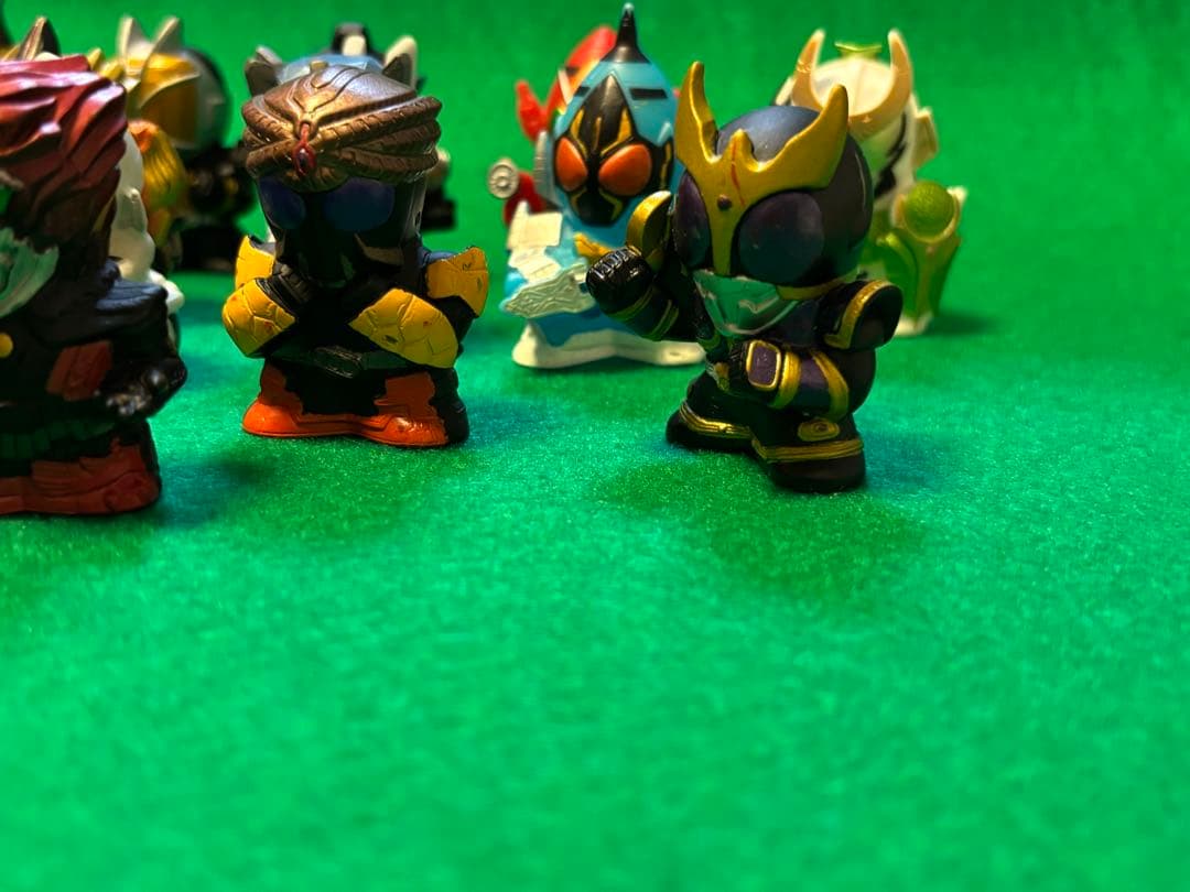 ！【お値下げ中】！計57体!!仮面ライダー ミニチュア指はめフィギュアセット