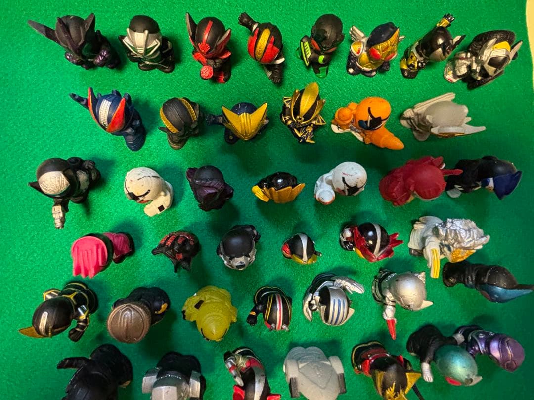 ！【お値下げ中】！計57体!!仮面ライダー ミニチュア指はめフィギュアセット