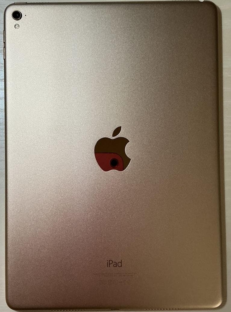Apple iPad Pro 9.7 32GB WiFi 初代（ゴールド）
