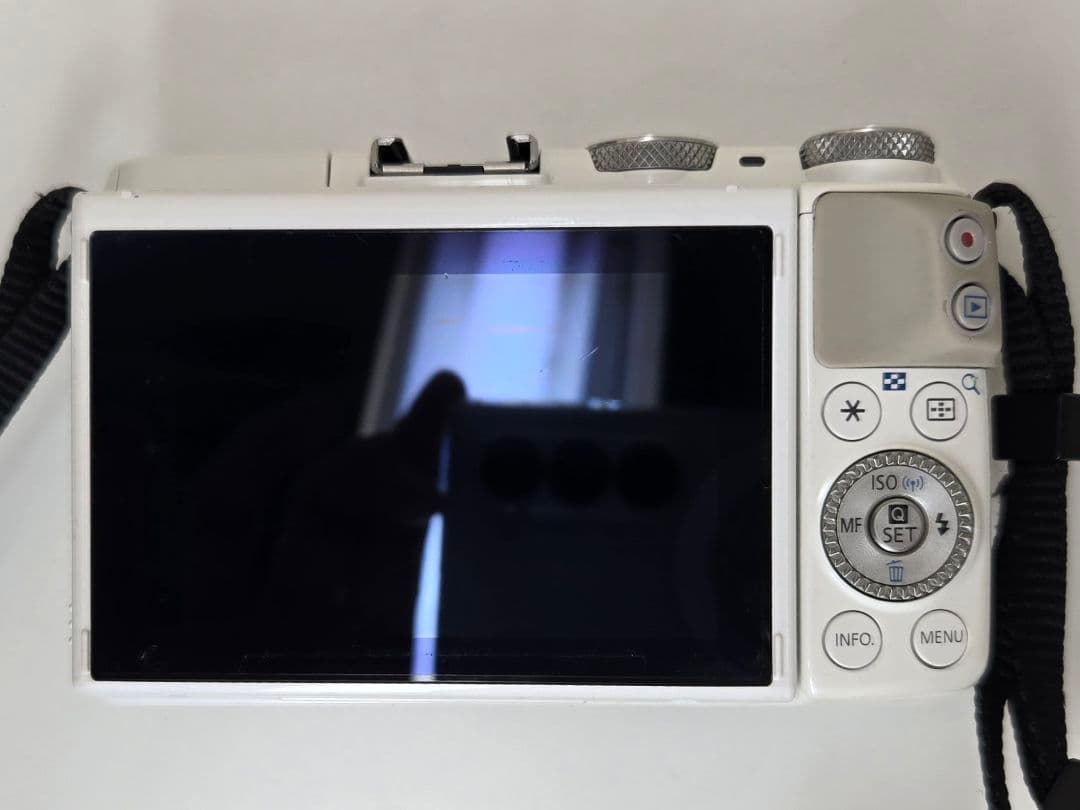 Canon EOS M3 レンズ2本 その他アクセサリー類