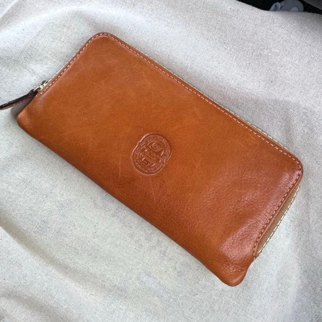 ダコタ 本革長財布 キャメル ロゴ型押し レザー財布