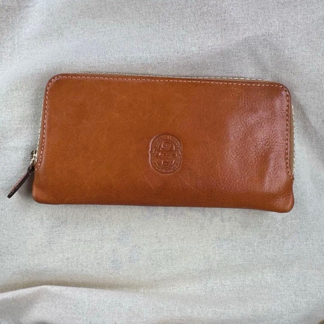 ダコタ 本革長財布 キャメル ロゴ型押し レザー財布