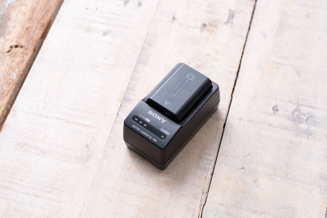 ＊*¨様 Sony α6500 ミラーレスカメラ 本体