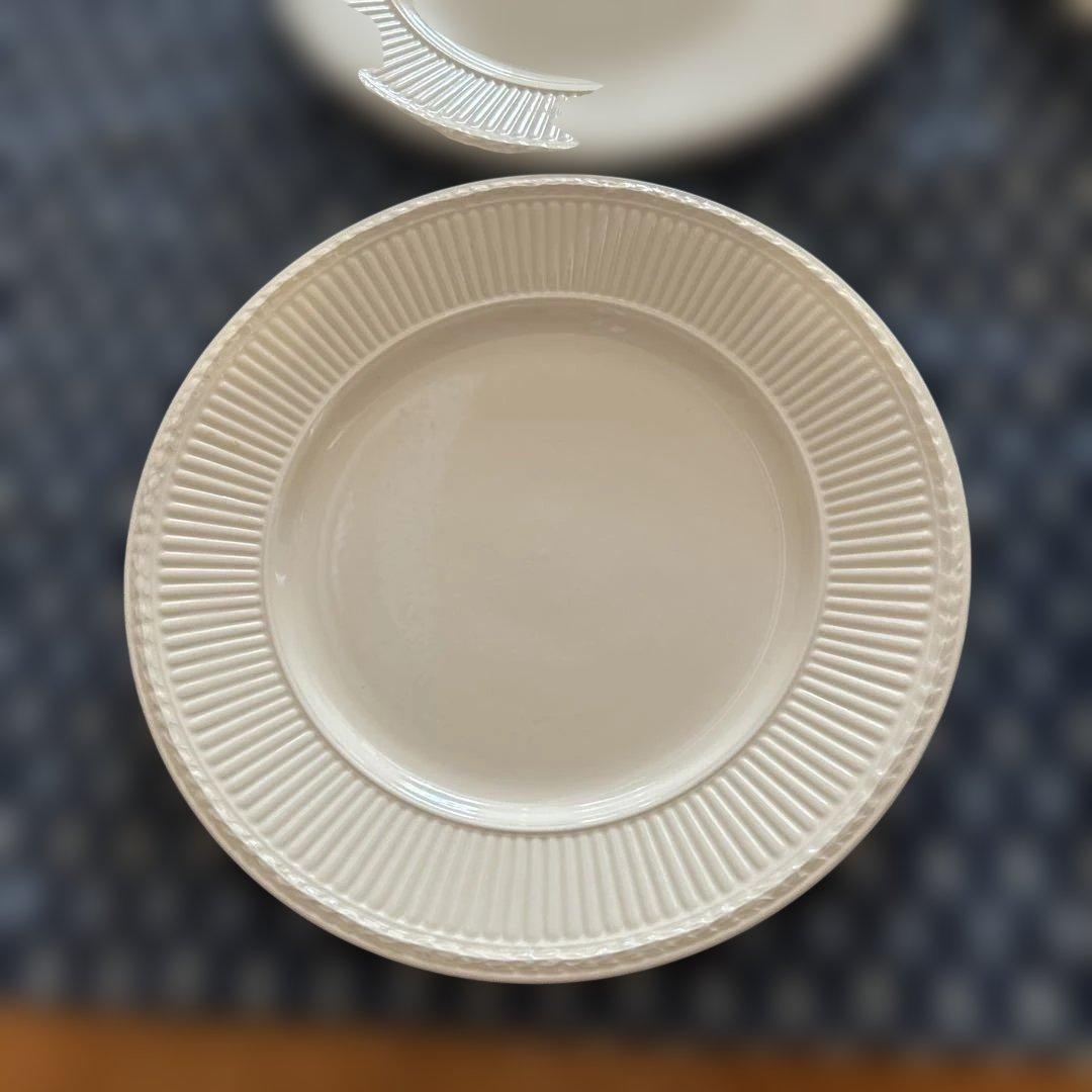 美品　ウェッジウッド　大皿　４枚セッEDME エドミー