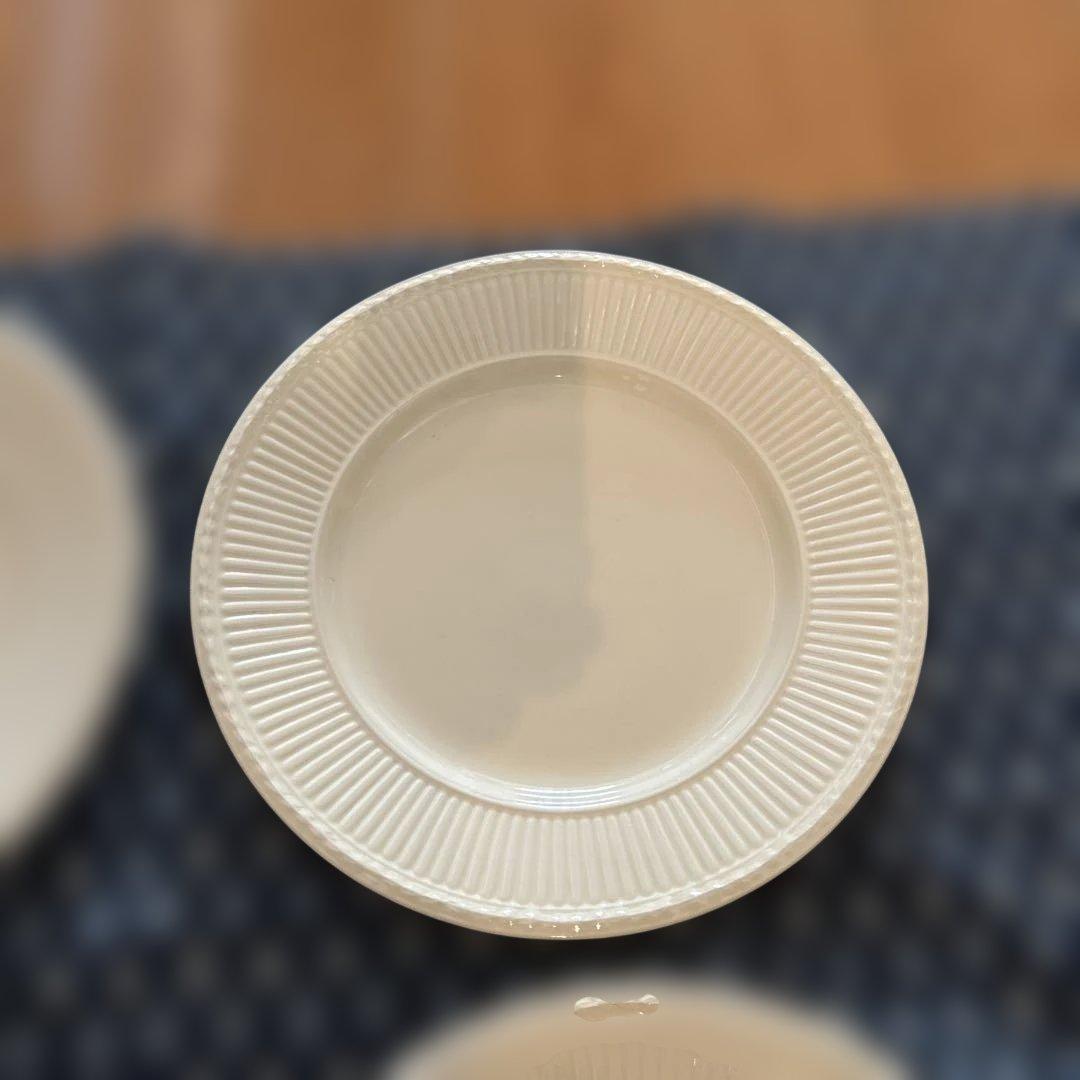 美品　ウェッジウッド　大皿　４枚セッEDME エドミー