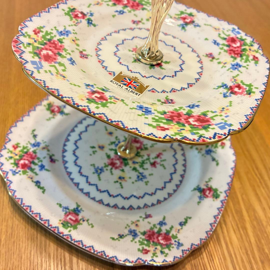 ロイヤルアルバート プチポワン ケーキスタンド 2段式 英国ヴィンテージ