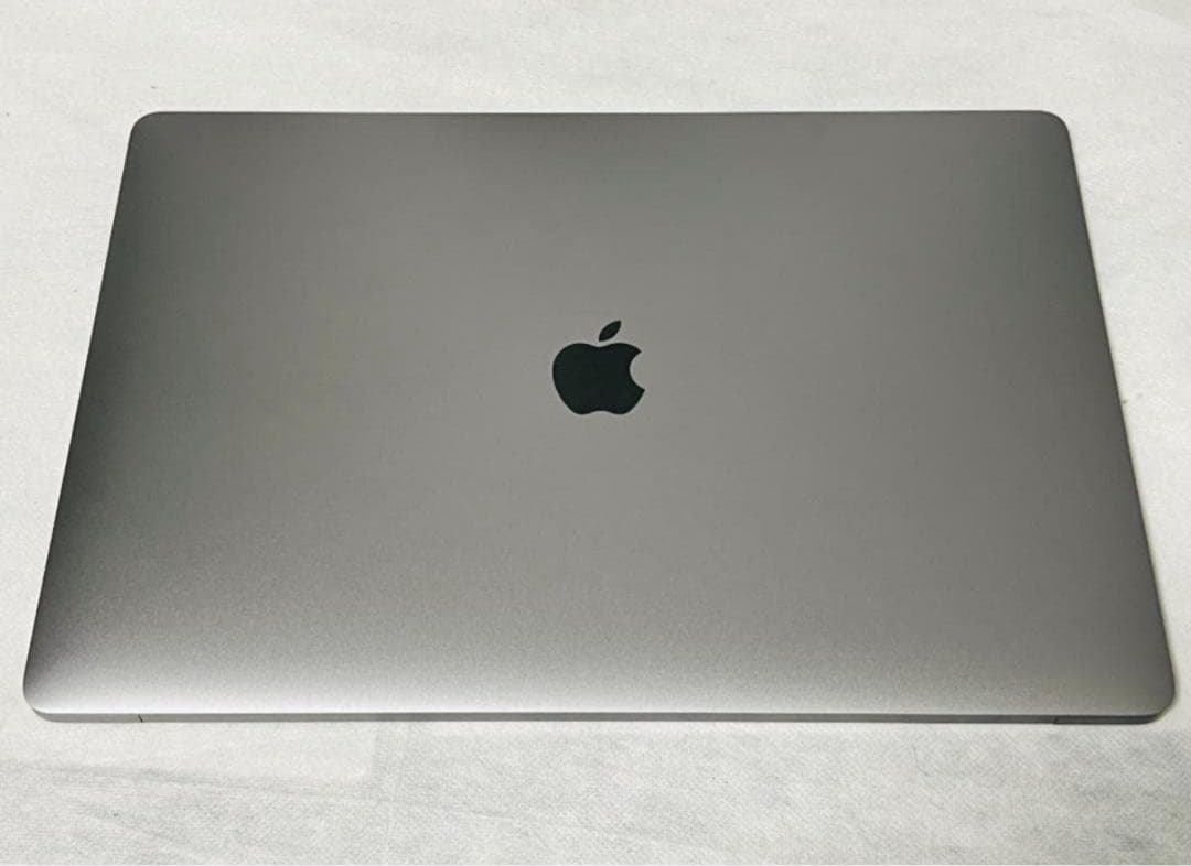 MacBook本体 MacBook Pro (2017) 2.8GHz i7 16GB