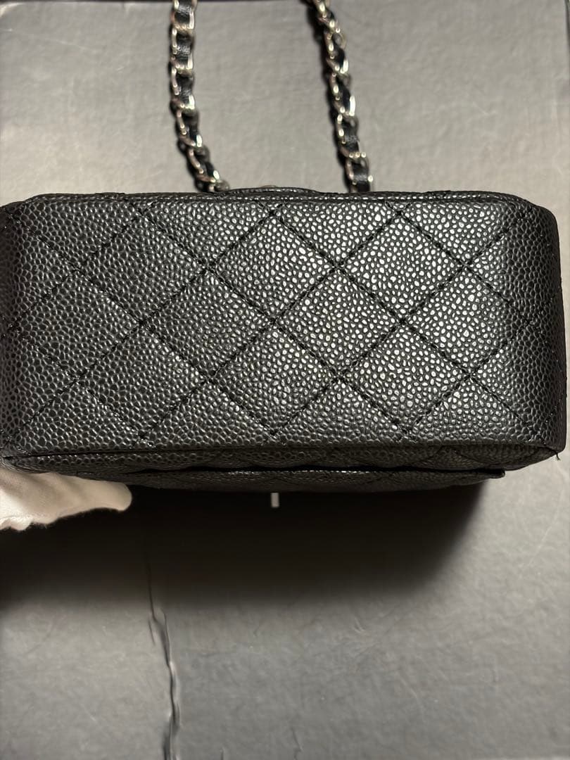 CHANEL ブラックキルティングレザー ショルダーバッグ　ノベルティ