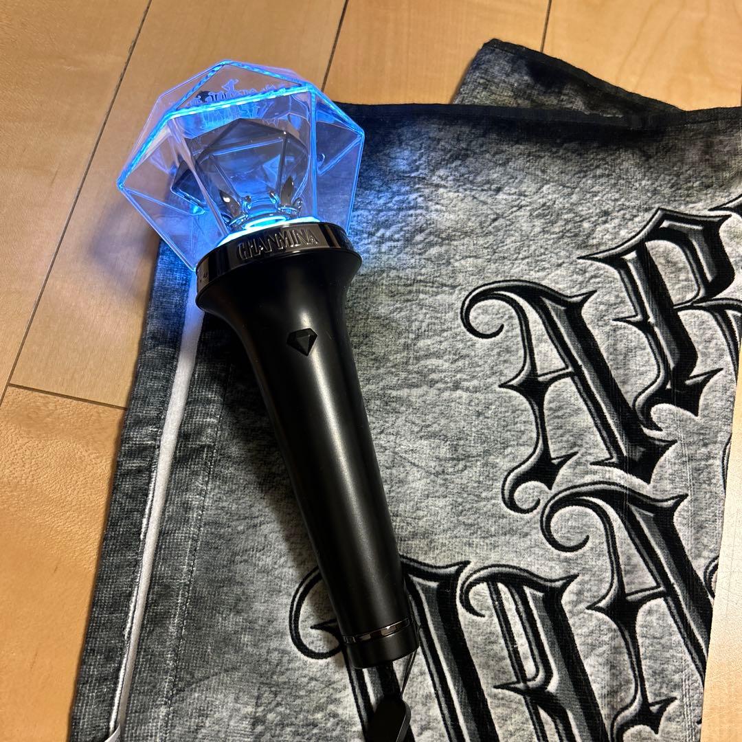 ちゃんみな　ライブペンライト