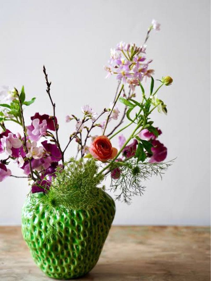 限定値下げ中‼️DESPOTSデスポッツストロベリー花瓶グリーンLフラワーベース