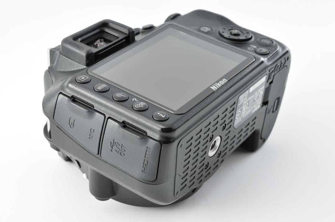 デジタルカメラ Nikon D3300 +AF-S DX NIKKOR 55-200 #1325