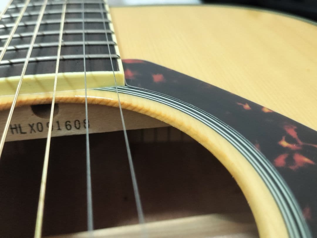 YAMAHA FS-720S ナチュラル TOP単板 小ぶり オマケ付 キズあり