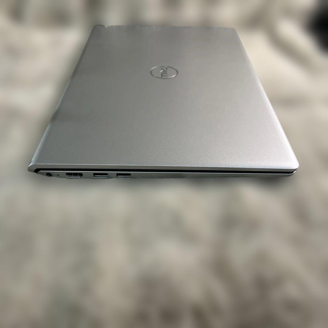 Dell ノートパソコン Inspiron 15 3520 15.6インチ