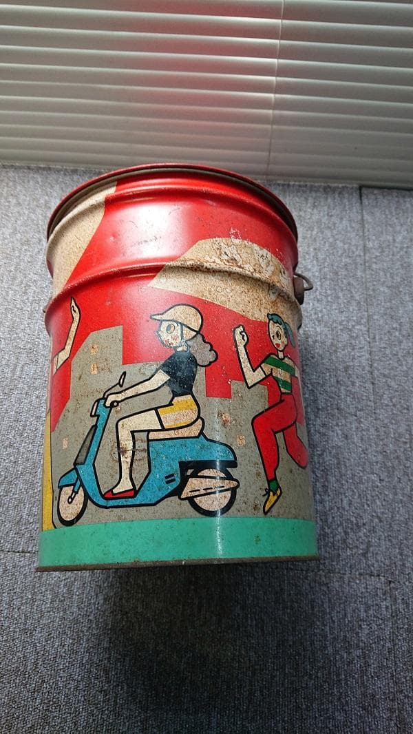 おしゃれ パッソル柄　昭和　レトロ　カンカン　ブリキ　フタあり　バイク屋