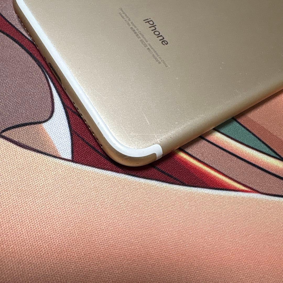 Apple iPhone 7 Plus ゴールド　128GB